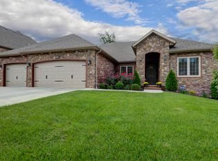 5376 S Faust Ave, Springfield, MO 65810