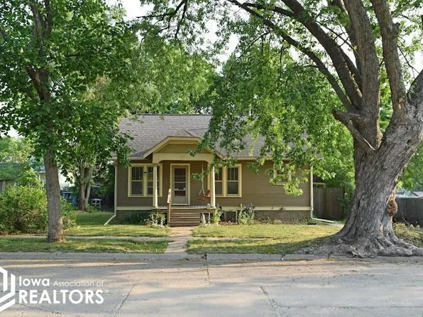 303 E Hempstead Ave, Fairfield, IA 52556