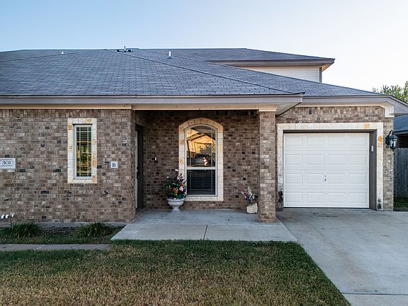 2nd image of 301 Sladecek Dr #B