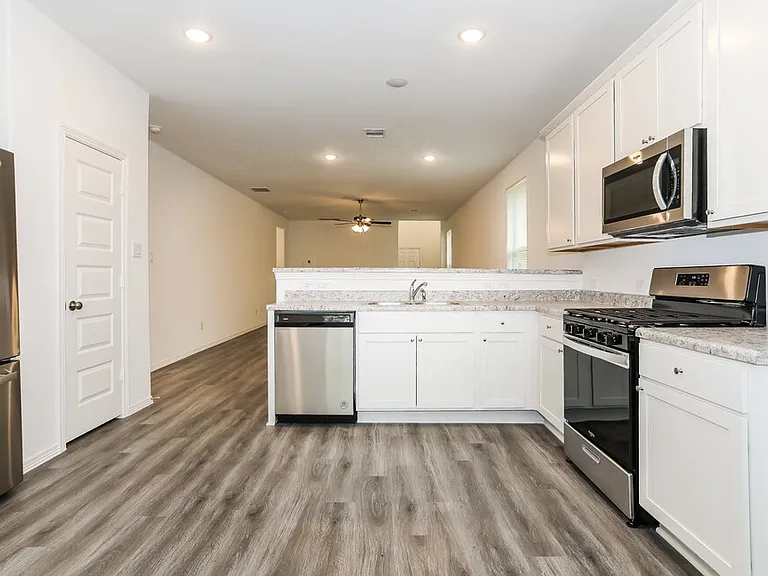 16726 Rover Ln — Photo 7