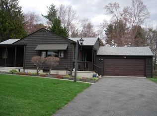 298 Somers Rd, East Longmeadow, MA 01028