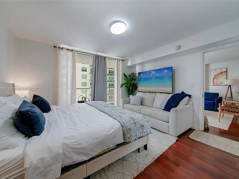 1200 Brickell Bay Dr #1705 — Photo 17