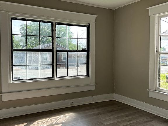 5th image of 1813 Wilcox Blvd