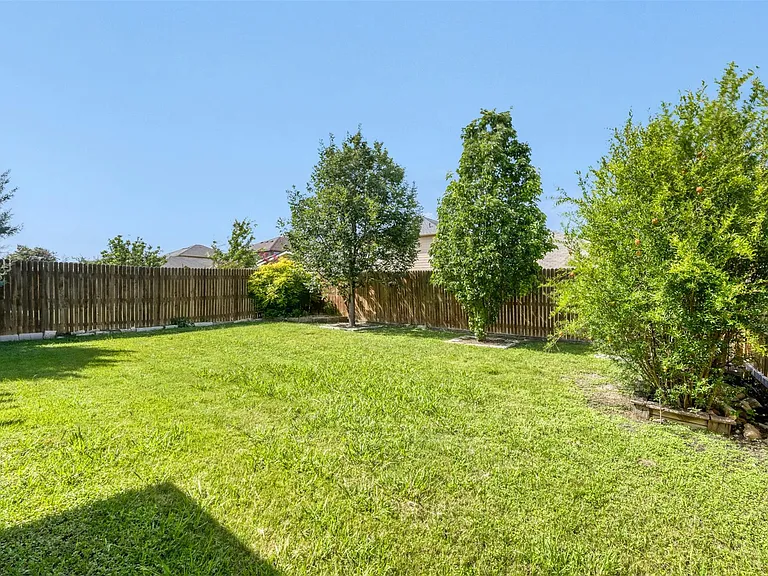 12116 Walter Vaughn Dr — Photo 28