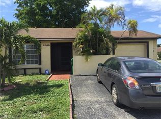 9350 E Heather Ln, Miramar, FL 33025