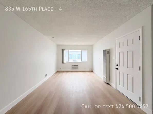 835 W 165th Pl #4, Gardena, CA 90247
