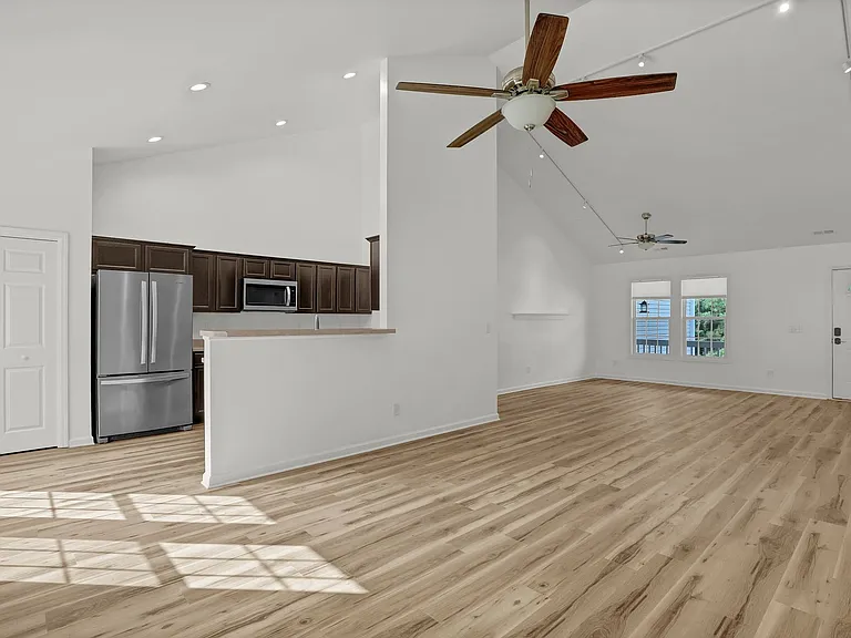 244 Blue Creek Farms Dr — Photo 5