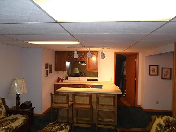 5th image of 28660 Sarabyn St