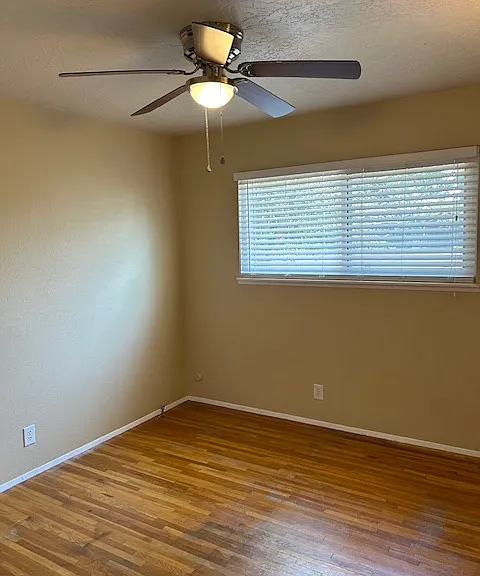 10308 Arvilla Ave NE — Photo 27