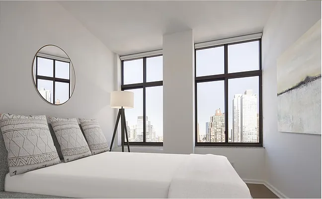 Rented by Compass | media 57