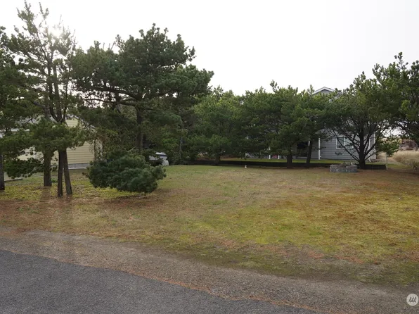 30501 H Street, Ocean Park, WA 98640