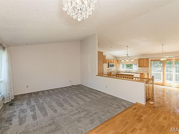 5th image of 5 Provence Dr
