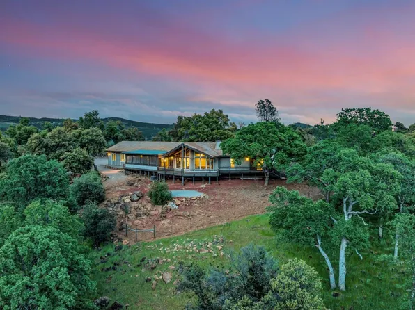 19895 Honey Hill Drive, Hidden Valley Lake, CA 95467