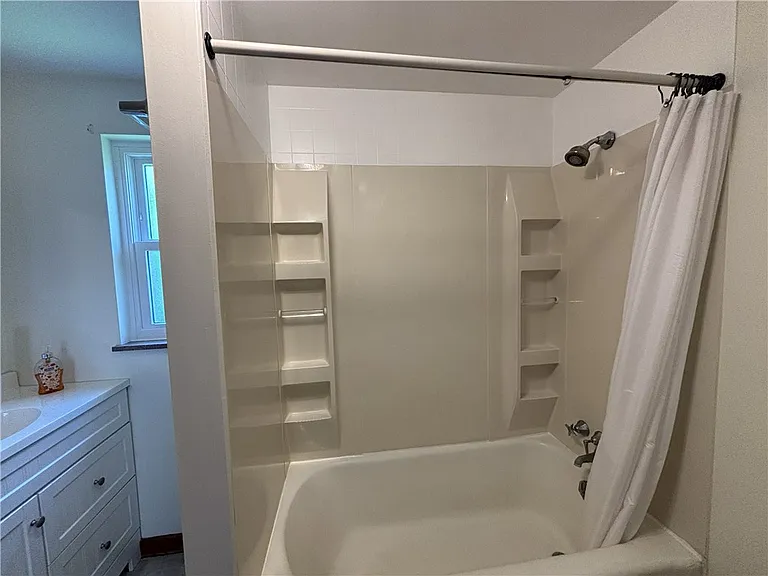 809 Carbon Rd — Photo 33