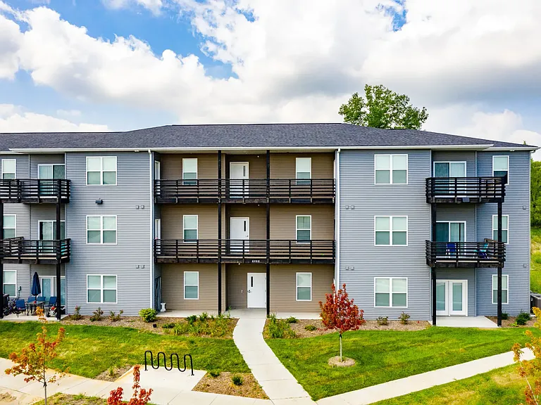 Aspen Grove Apartments — Photo 7
