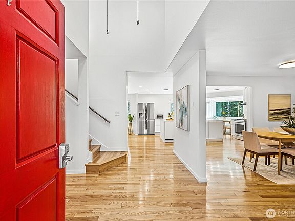 3rd image of 27923 NE 49th Street