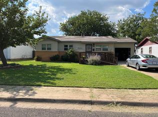 5102 Crockett St, Amarillo, TX 79110