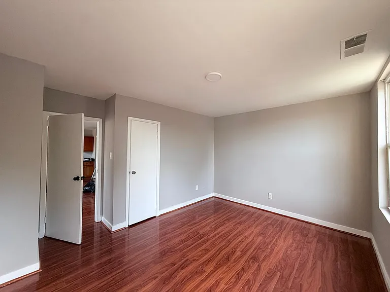 4200 Powelton Ave #2 — Photo 8