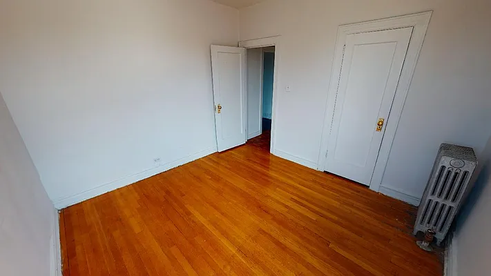 Rented by Metro Garden Realty NYC | media 74