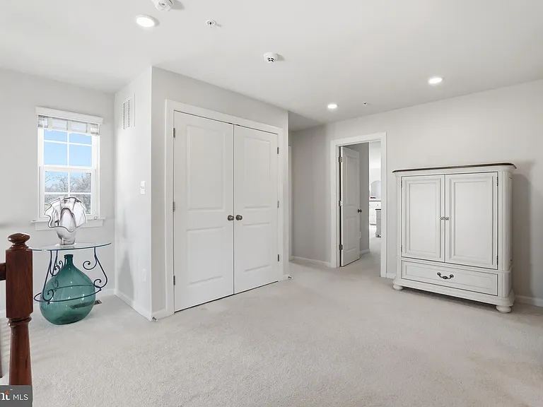 6702 Savannah Dr — Photo 26