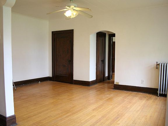 4th image of 2822 N 1st St #104