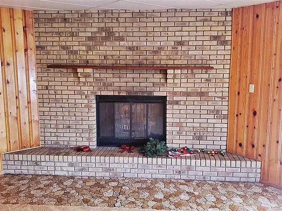 3rd image of 417 N 2nd St