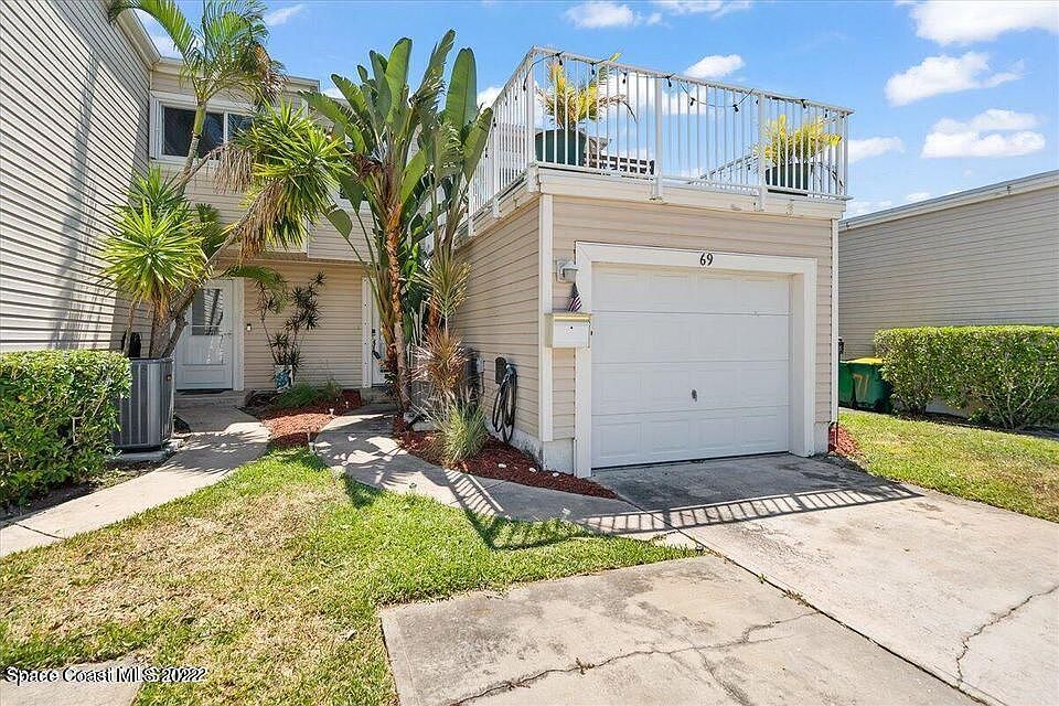1st image of 69 Emerald Ct #69