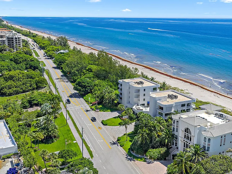 2070 N Ocean Blvd #Penthouse 4 — Photo 39