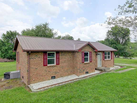 3rd image of 729 Welsey Dr