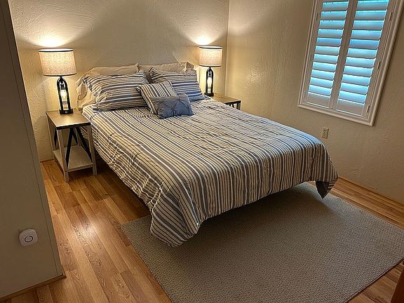 5th image of 558 Sunrise Ave