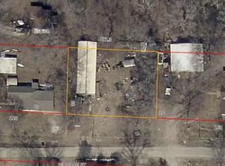 202 Riordan St, Crescent, IA 51526