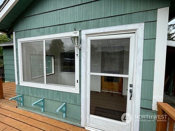 2nd image of 313 Taylor Street