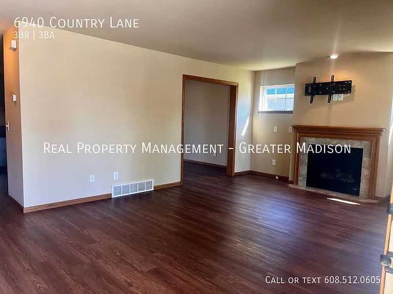 6940 Country Ln — Photo 3