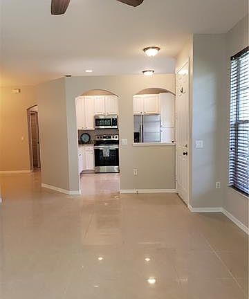 4th image of 7740 Woodbrook Cir #1
