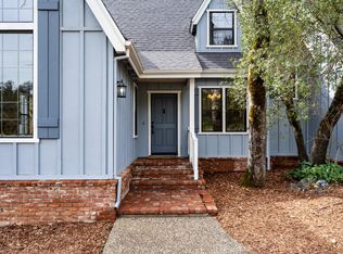 6165 Stanley Dr, Auburn, CA 95602