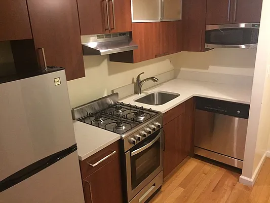Rented by Broad Street Development | media 26