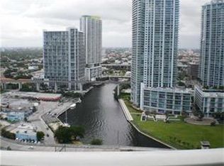 31 SE 5th St APT 3207, Miami, FL 33131