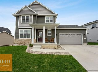 943 Silver Ripple Way, Deforest, WI 53532