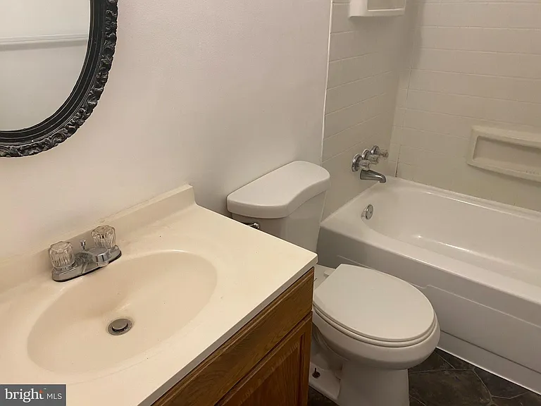 2338 Woodberry Dr — Photo 11