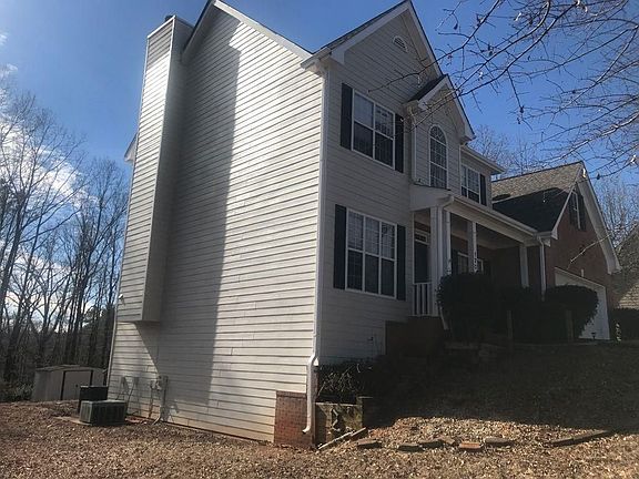 3rd image of 170 Lanella Pkwy