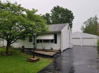 1432 Williams St, Wood River, IL 62095