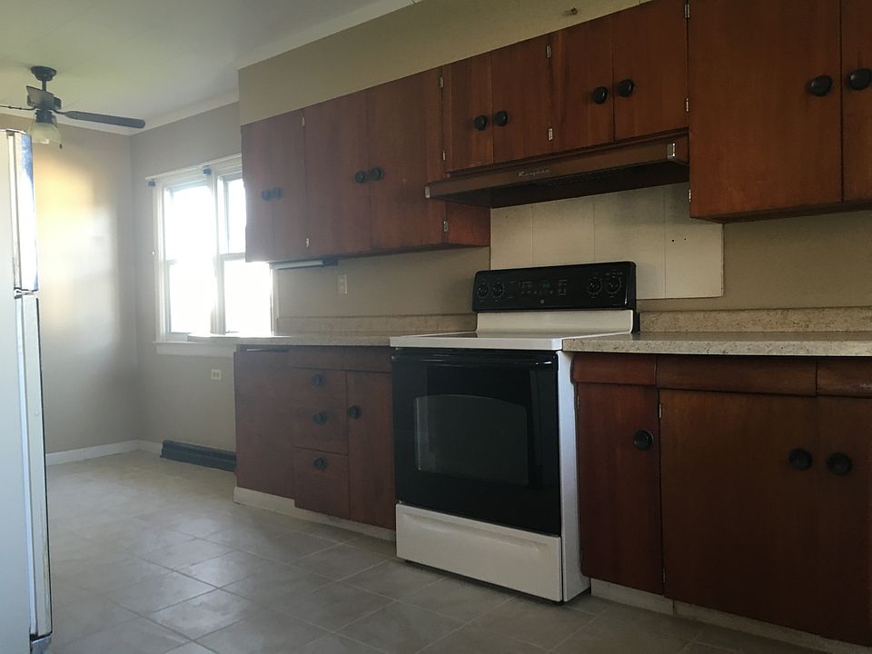1st image of 23120 N Shore Dr