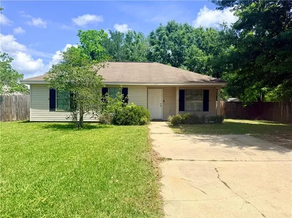 1805 Brookter St, Slidell, LA 70461