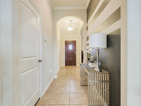 3rd image of 3503 Cactus Field Ln