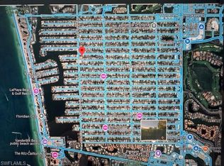 508 105th Ave N, Naples, FL 34108