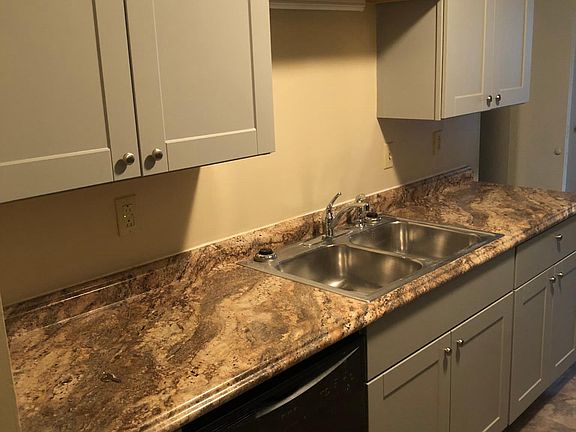 5th image of 9120 Cedarpark Ln APT C