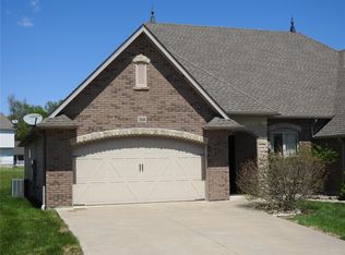 319 Pebblestone Ln, Rolla, MO 65401