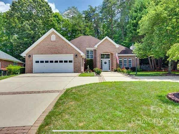 1108 Blowing Rock Cv