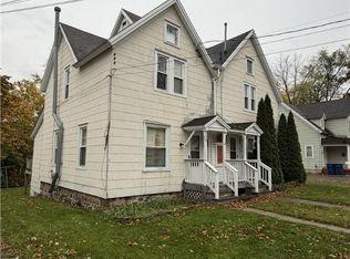 128 Prospect St, Newark, NY 14513