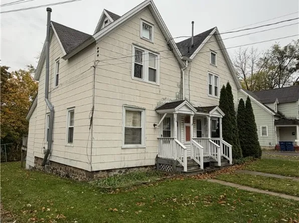 128 Prospect St, Newark, NY 14513